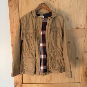 Old Navy Tan Women’s Jacket with Plaid Interior